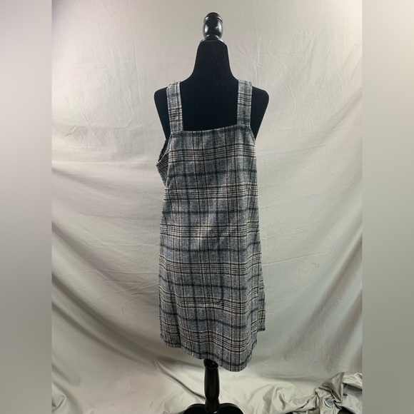Grey French Plaid Print Overall Dress - Picture 9 of 9